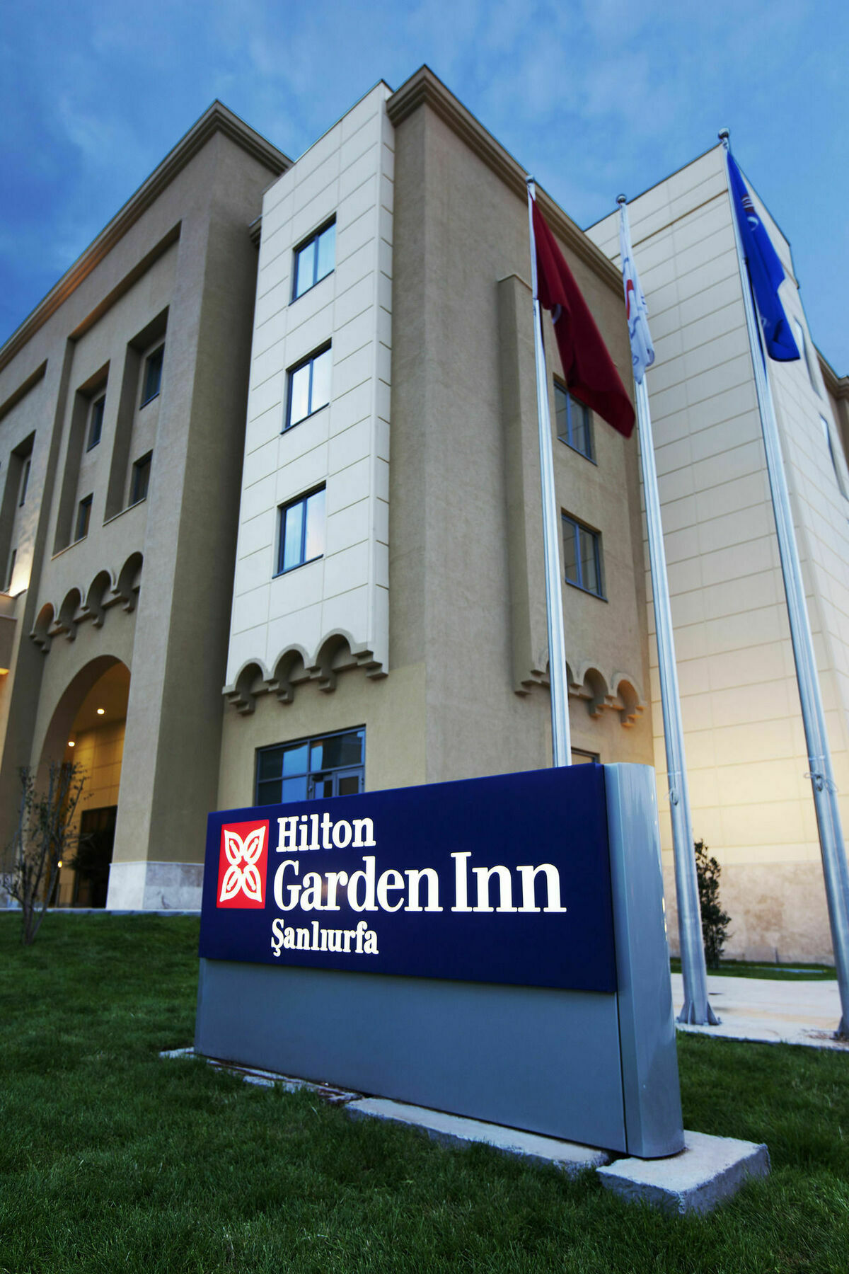Hilton Garden Inn Urfa Exterior photo